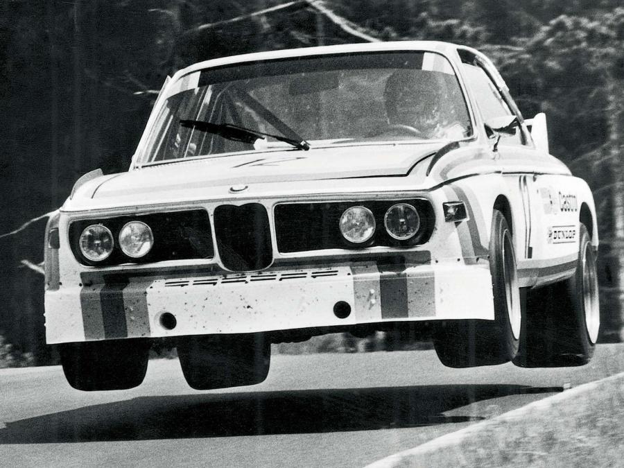  BMW 3.0 CSL Race Car 1971 года  (фото 1 из 18)